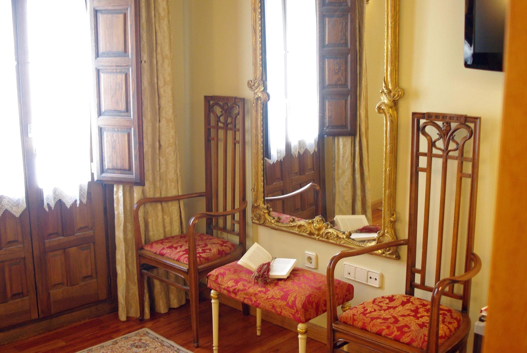 Hotel Alcazar Segovia Zimmer foto